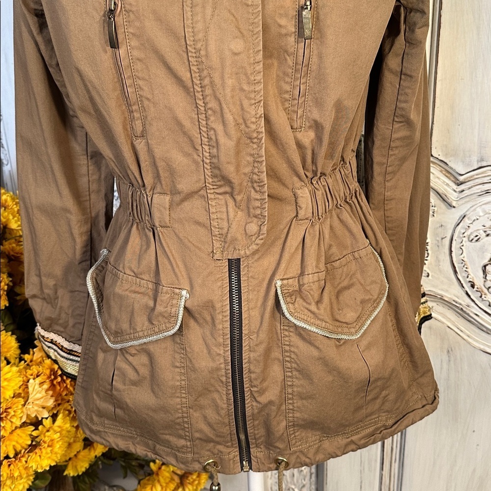 Willow & Clay Brown Hooded Jacket with Pockets Gold and Black Accents - Picture 4 of 9